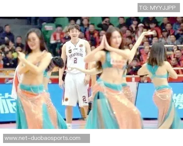 琼斯评选中国篮球五大球员易建联丁彦雨航领衔郭艾伦周琦赵睿入围